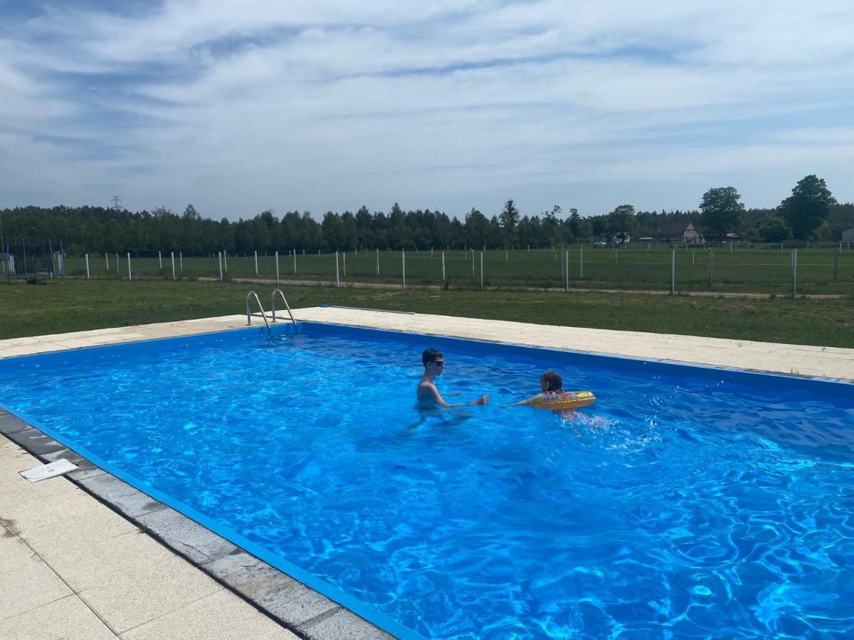 Noce I Dnie Hotel Postołowo Kültér fotó