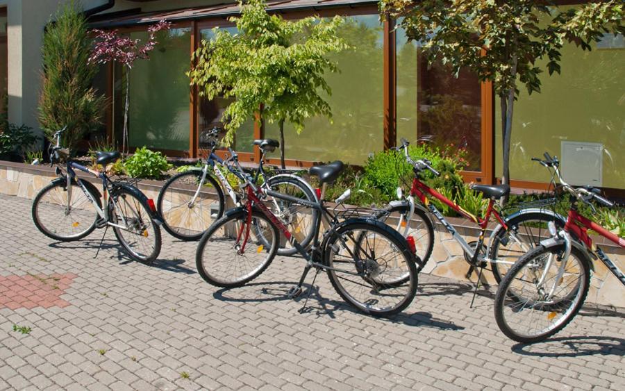 Noce I Dnie Hotel Postołowo Kültér fotó